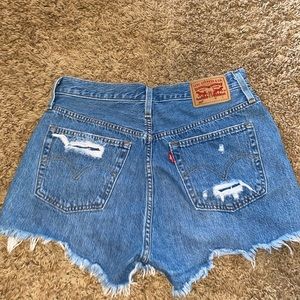 New Never Worn Levi Shorts
